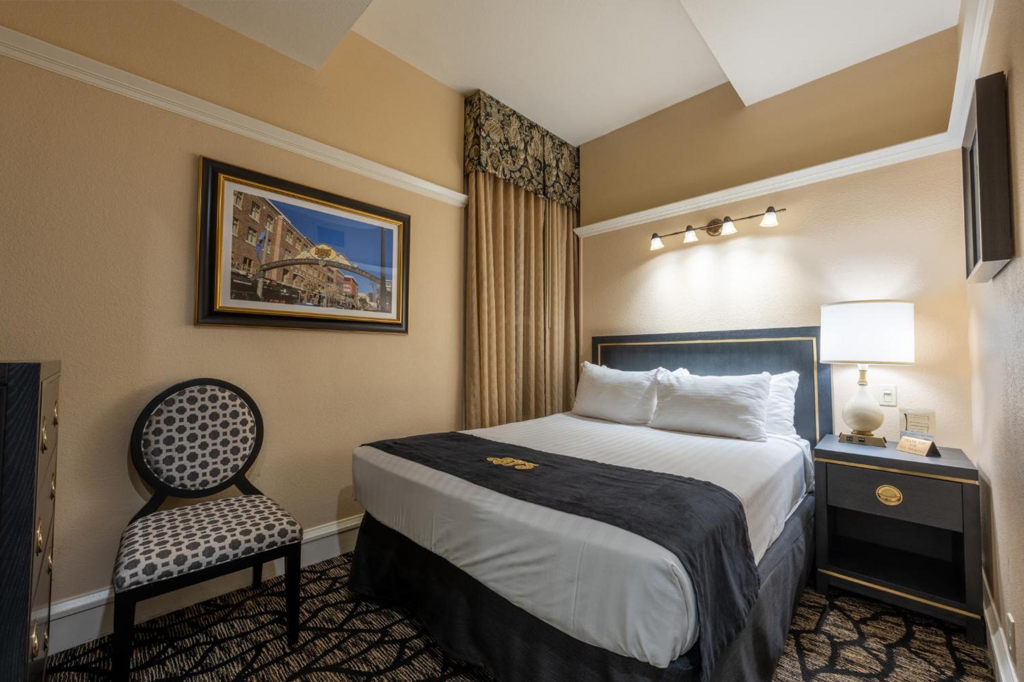 Gaslamp Plaza Suites San Diego Exterior photo
