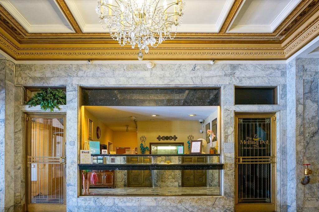 Gaslamp Plaza Suites San Diego Exterior photo