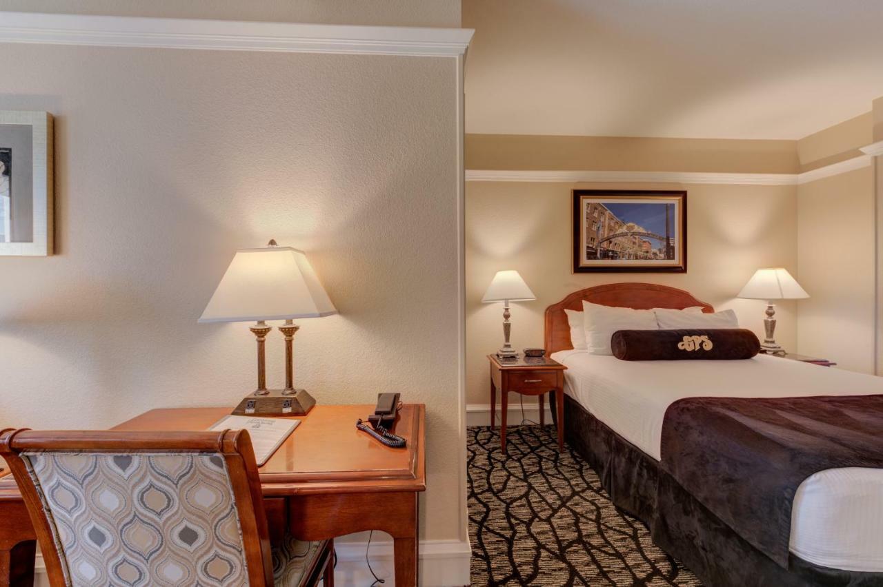 Gaslamp Plaza Suites San Diego Exterior photo
